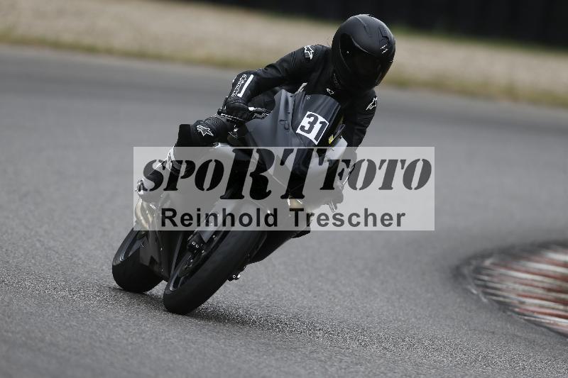 Archiv-2025/32 07.07.2025 Plüss Moto Sport ADR/Einsteiger/31